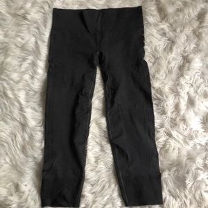 Lululemon Capris Leggings!